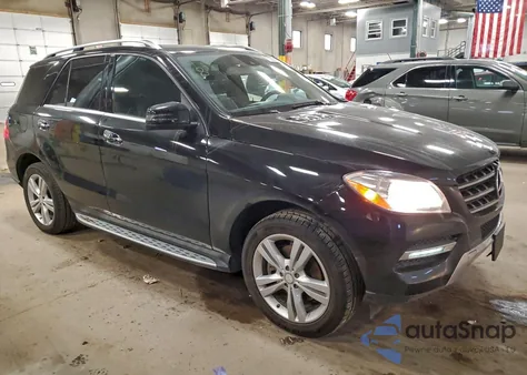 2015 Mercedes-Benz Ml 350 4Matic z USA, uszkodzony, nr VIN 4JGDA5HB4FA521982
